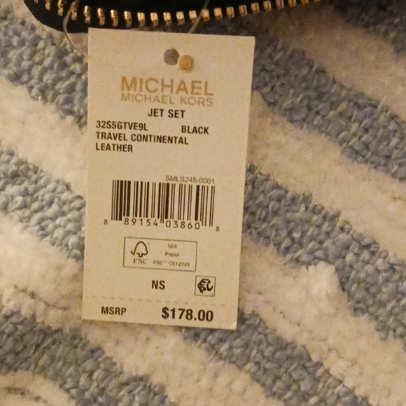 Michael Kors Jet Set Large Women's Wallet - Picture 4 of 4